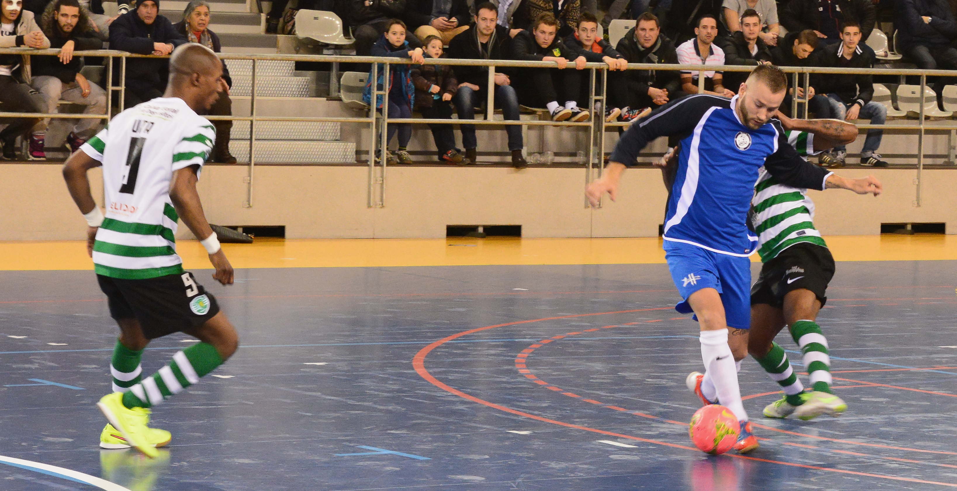 Спортинг Париж лого футзал. 2-2 Футзал. Futsal Sporting Minerva. Futsal Sporting Minerva Vrauu Cup.