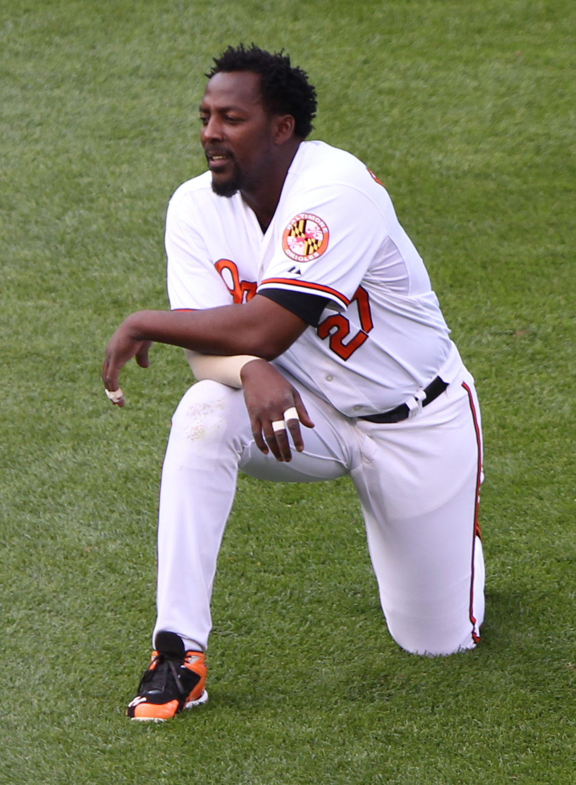 File:Baltimore Orioles designated hitter Vladimir Guerrero (27).jpg -  Wikimedia Commons