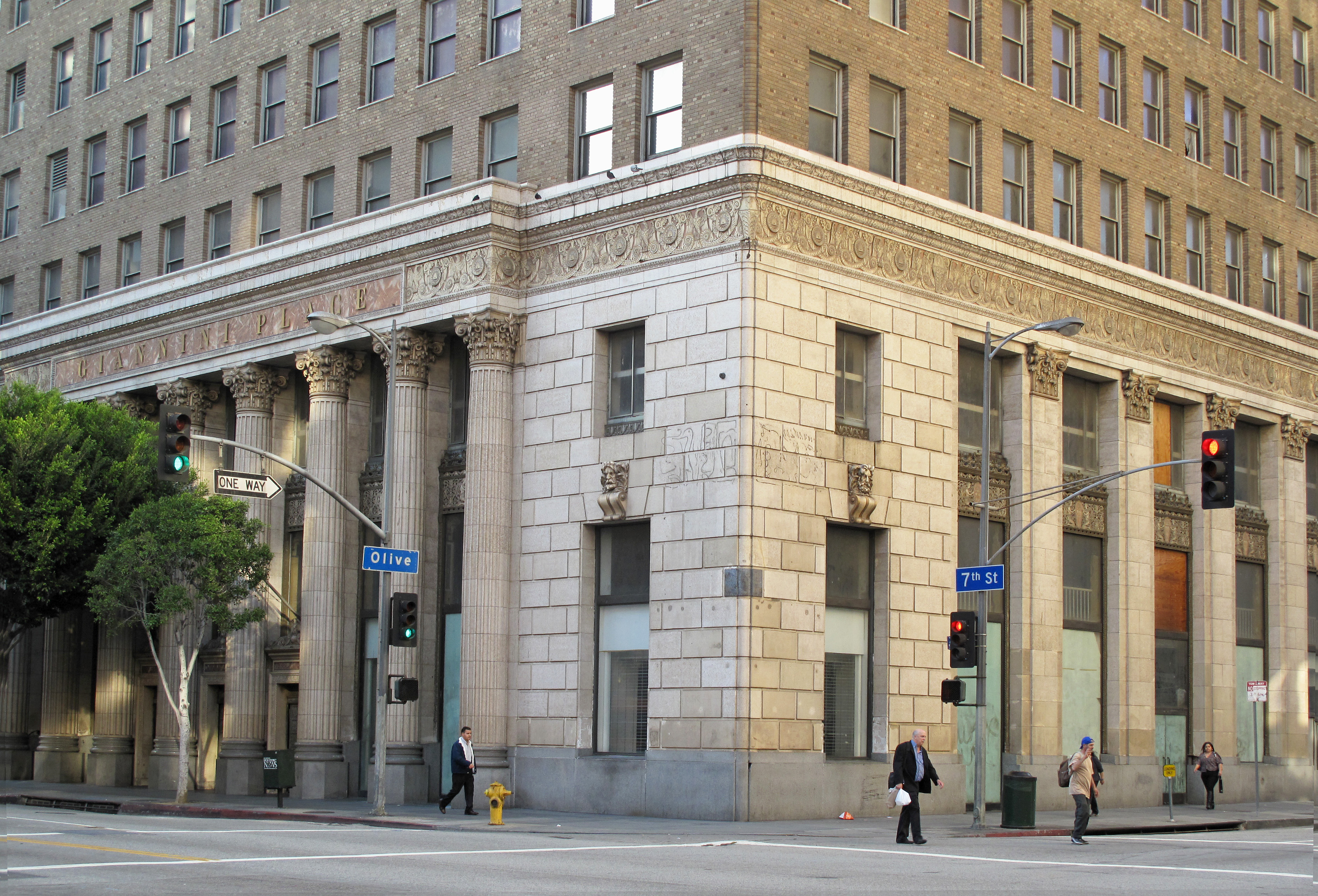 File Bank of America Building Los Angeles.jpg Wikipedia