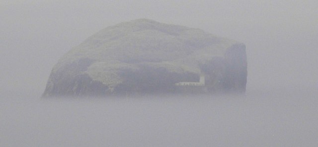 File:Bass Rock - geograph.org.uk - 900787.jpg