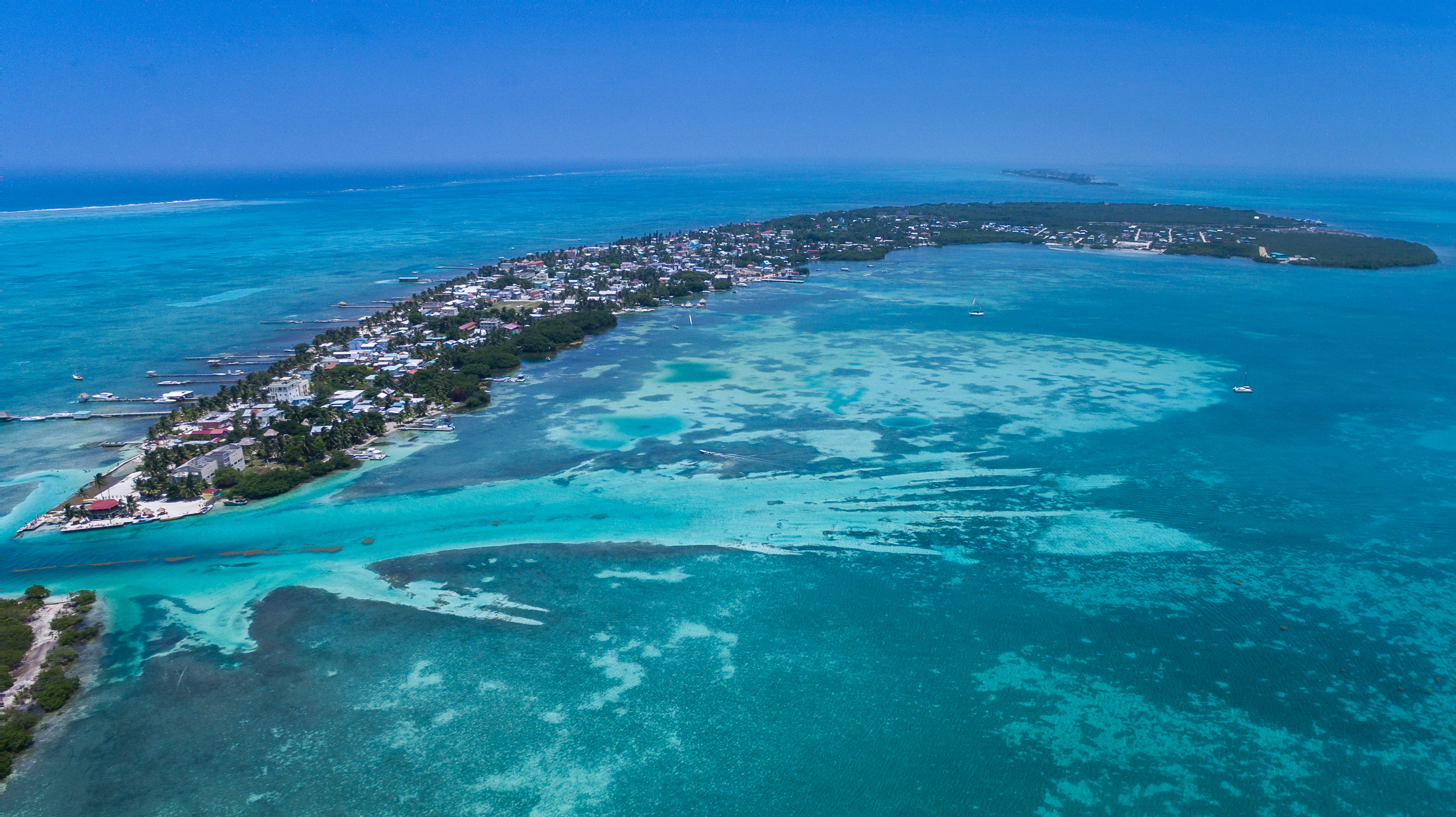 Багамские острова северная америка. Остров Кей Колкер. Белиз Страна. Пласенсия Белиз. Белиз Северная Америка.