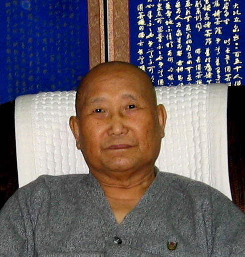 File:Dae Soen Sa Nim (Seung Sahn).jpg