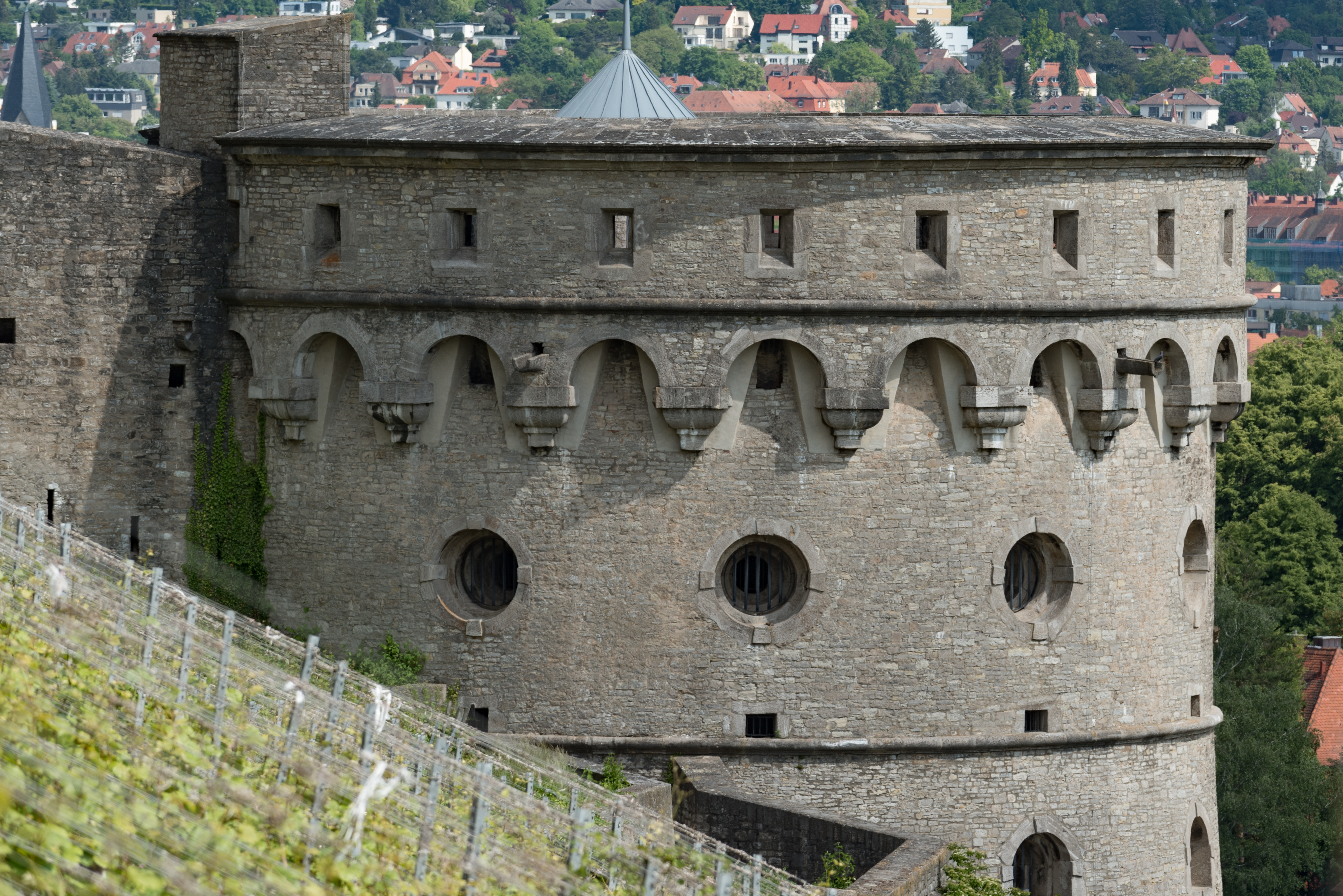 Tsebelda fortress. Крепость Вюльцбург. Крепость Мариенберг.