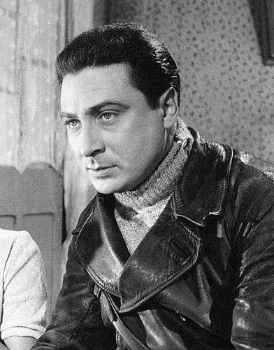 Gérard Oury nel film La donna del fiume (1954)
