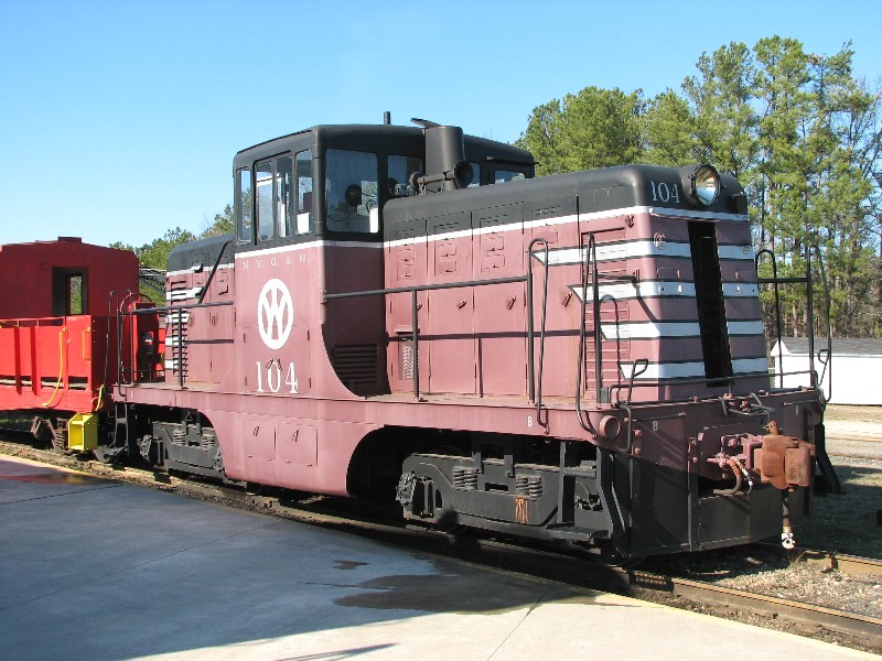 File:General Electric 44-ton switcher.jpg