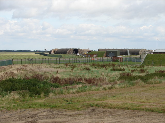 File:Hangars at RAF Coningsby - geograph.org.uk - 541622.jpg