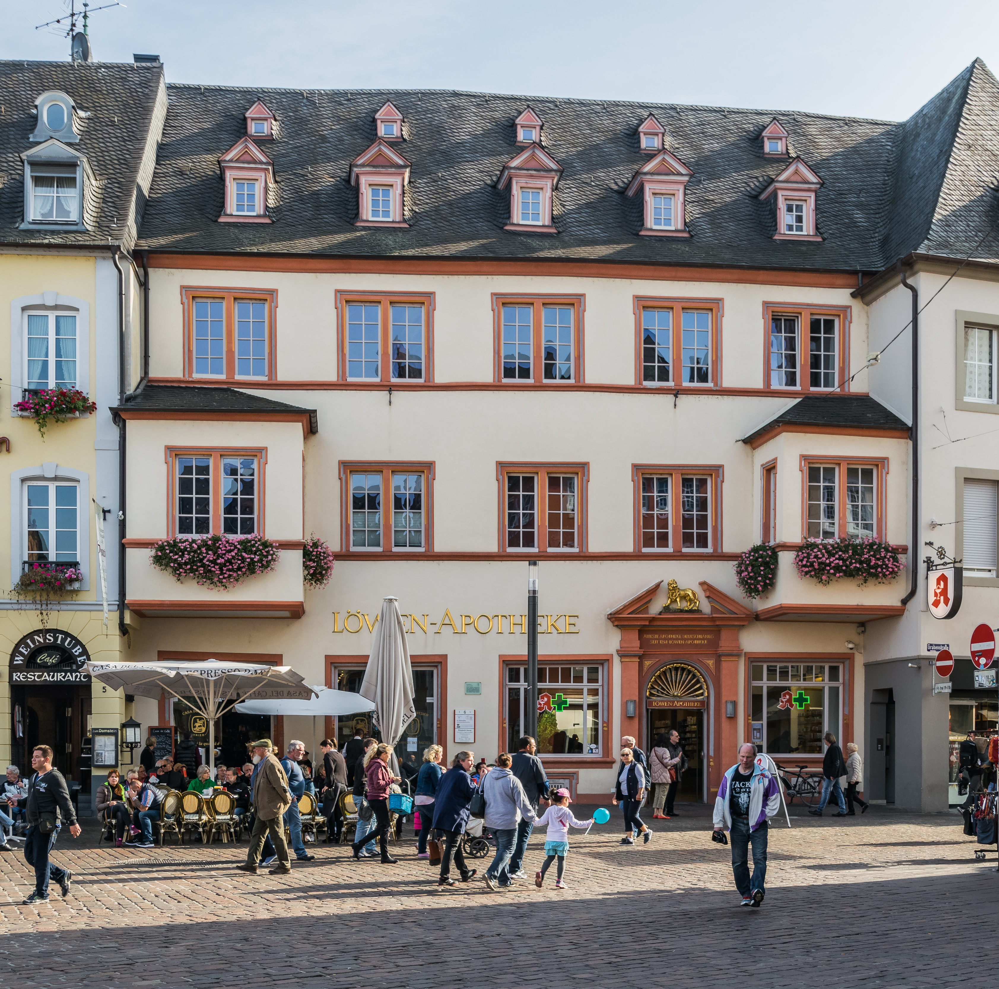 File Hauptmarkt 6 In Trier 01 Jpg Wikimedia Commons