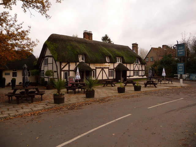 File:Ibsley, the Old Beams Inn - geograph.org.uk - 2171429.jpg