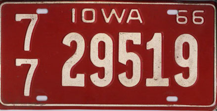 File:Iowa 1966 license plate - Number 77-29519.jpg