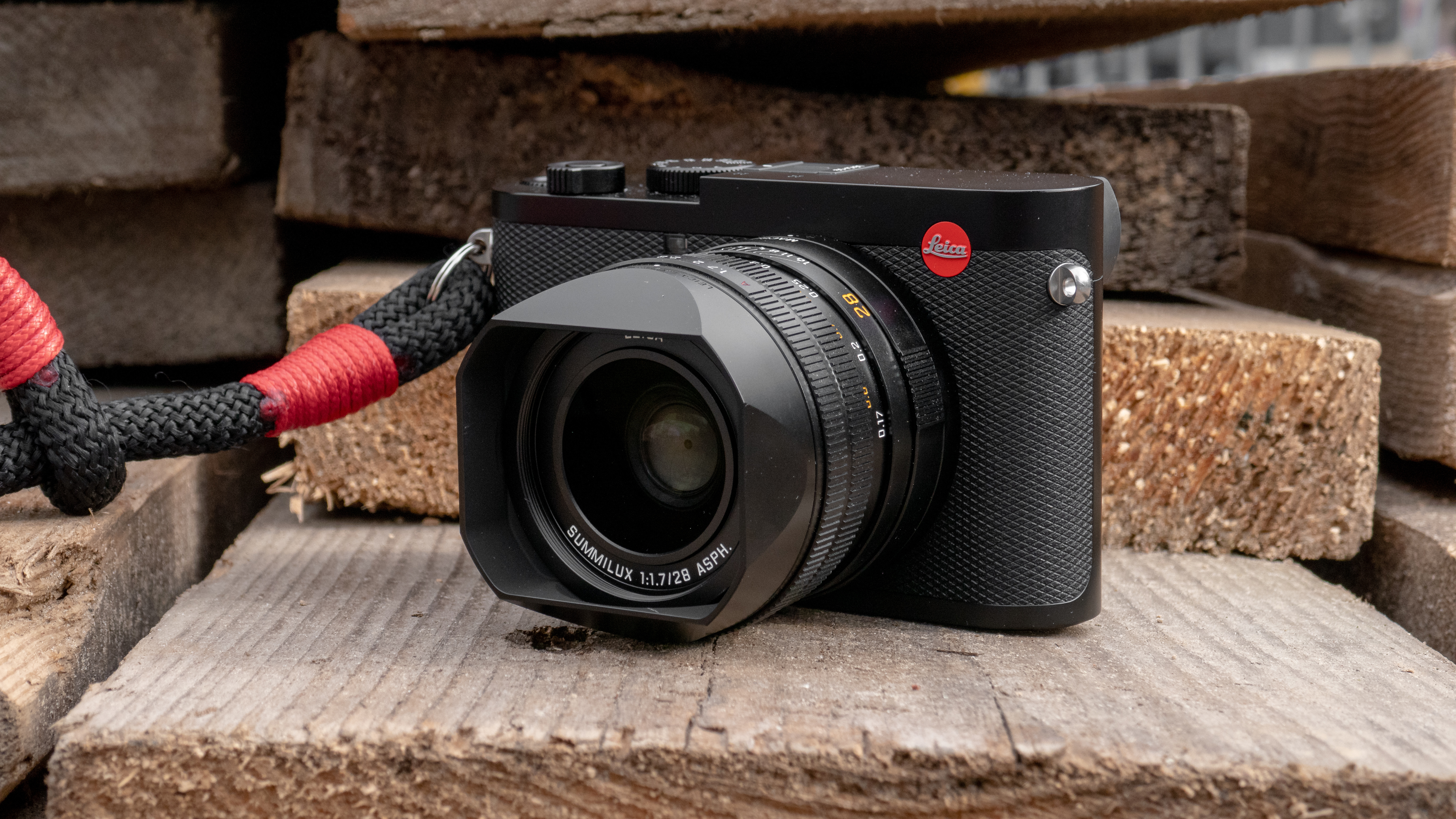 Leica Q2 - Wikipedia