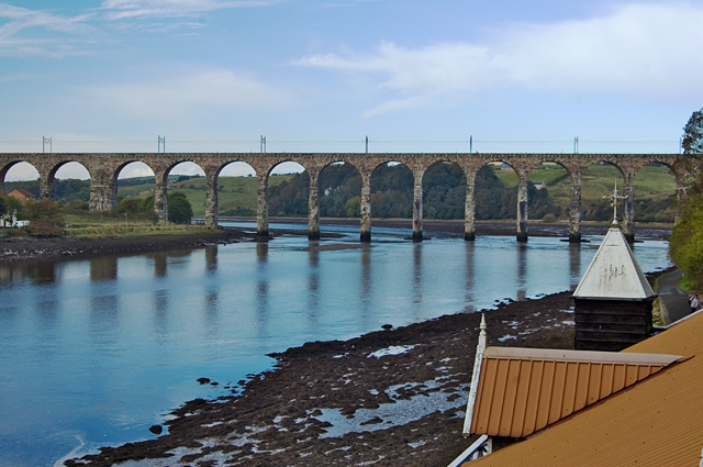 File:Royal Border Bridge, Berwick - geograph.org.uk - 4202224.jpg