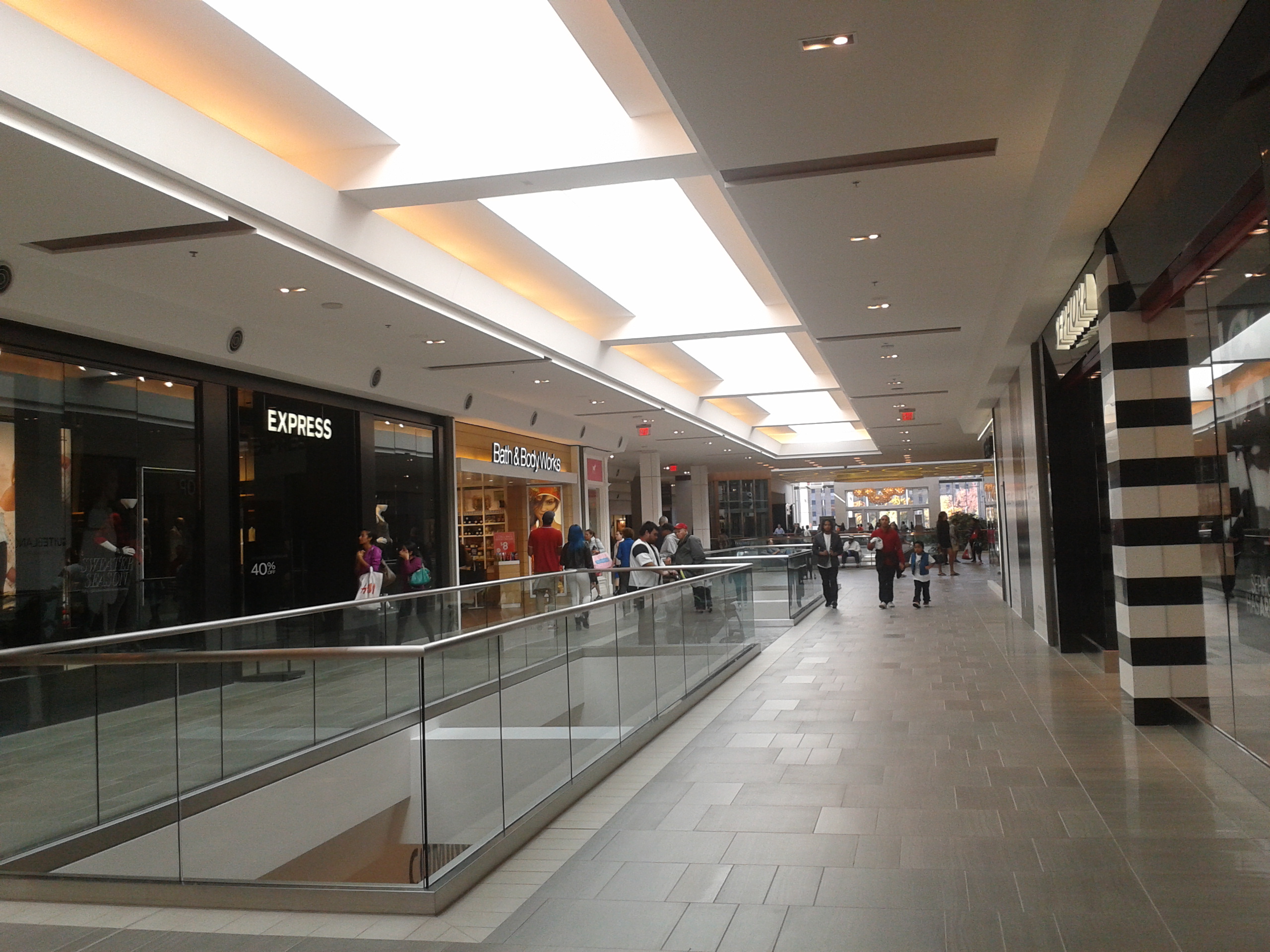 zara dulles town center