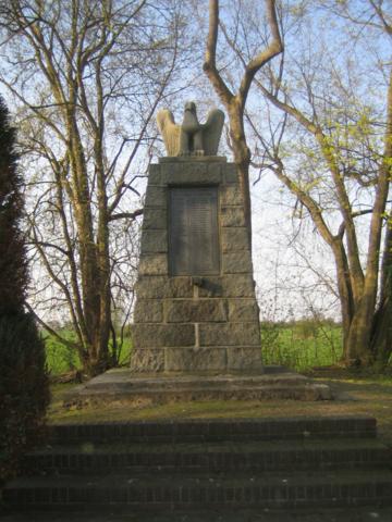 File:Sudweyhe Krieger Denkmal.JPG