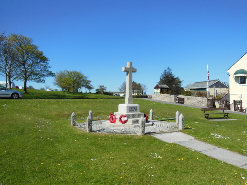 The War Memorial at Princetown (geograph 3486043)