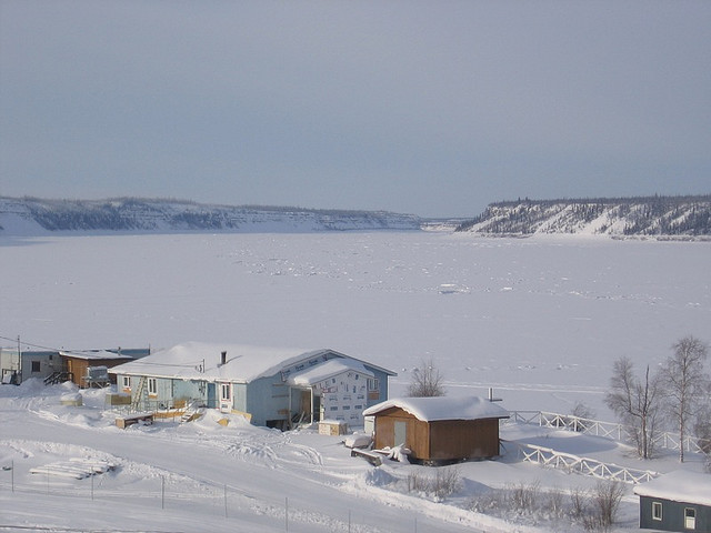 File:02 - Fort Good Hope looking across the Mackenzie River.jpg