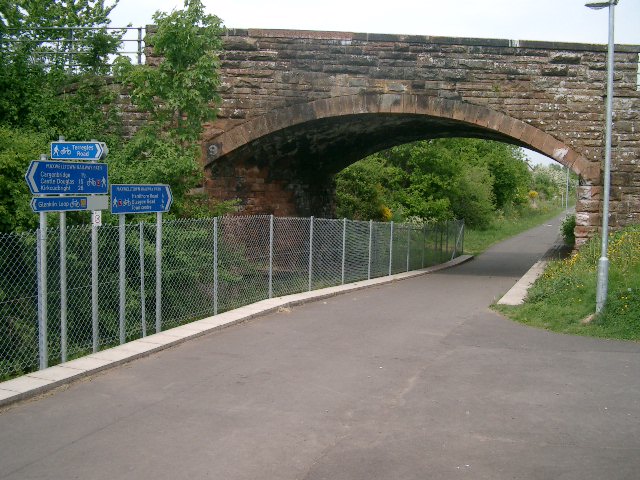 File:06 Terregles Road hump back bridge.JPG