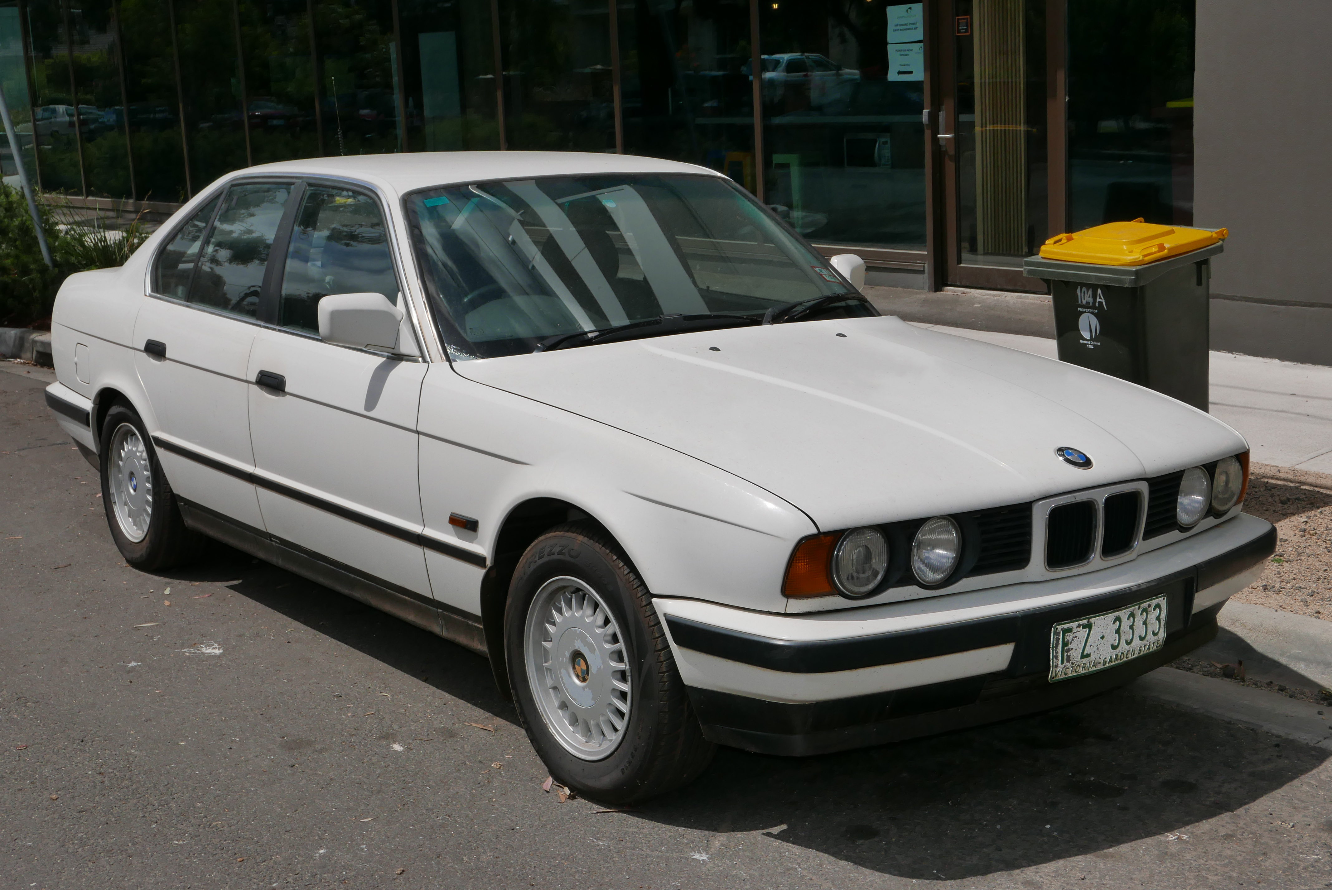 2021新発 E34 BMW 5シリーズ 530i セダン ツーリング BEHR製 ラジエター ラジエーター新品