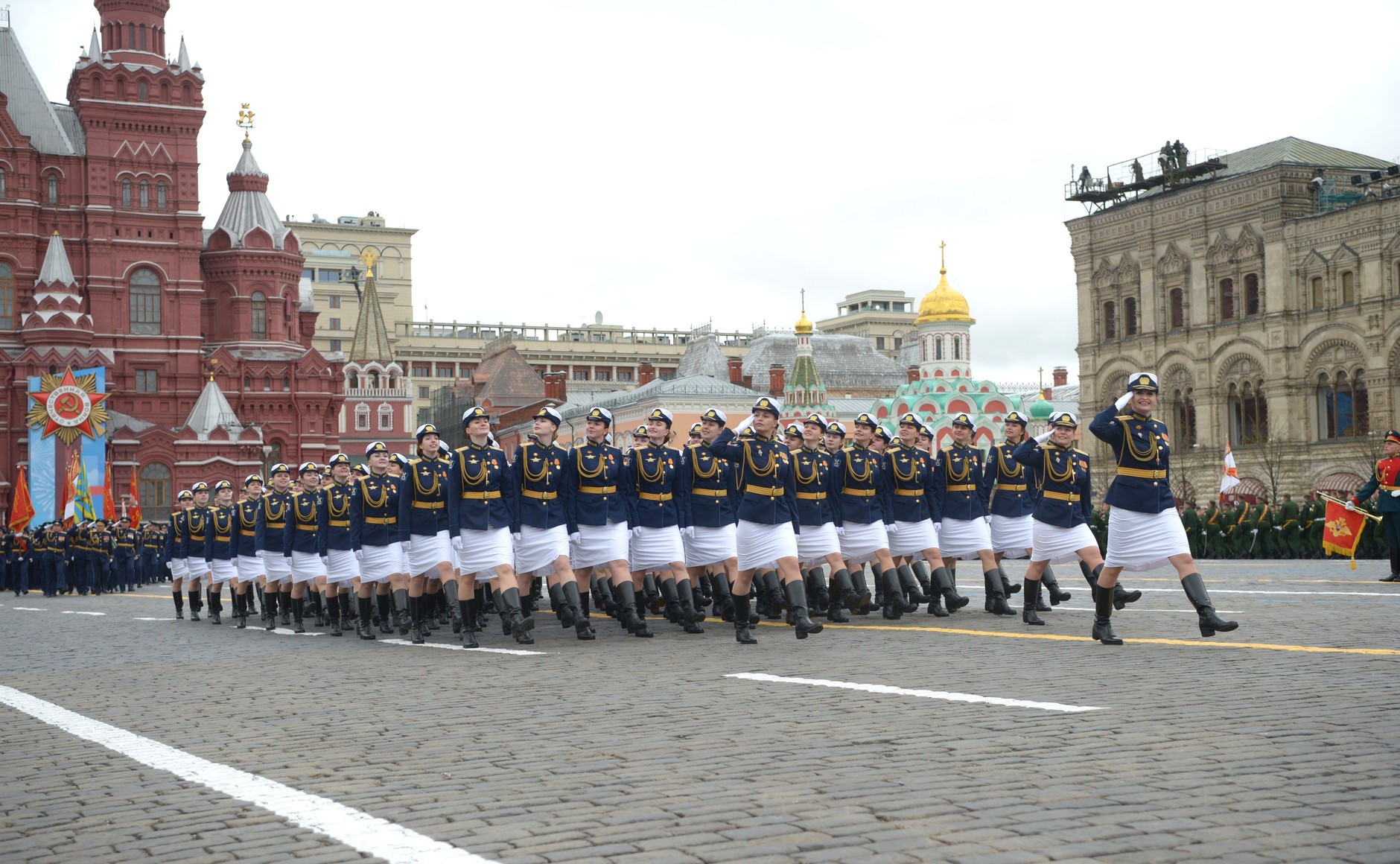 Фото с парада победы 2021 в москве