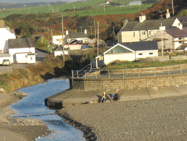 File:A pleasant way of spending a November afternoon at Aberdaron - geograph.org.uk - 603499.jpg