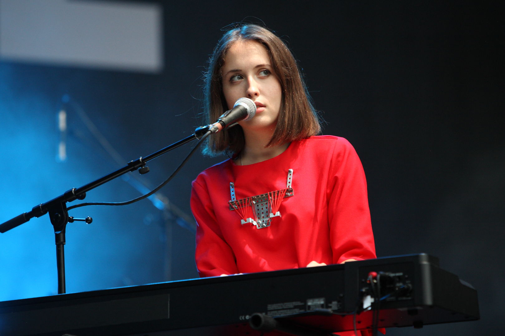 Элис википедия. Alice Merton. Alice Merton певица. Alice Merton no roots. Элис Мертон немецкая певица.