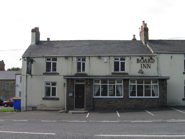 File:Board Inn, Birtley - geograph.org.uk - 2053919.jpg