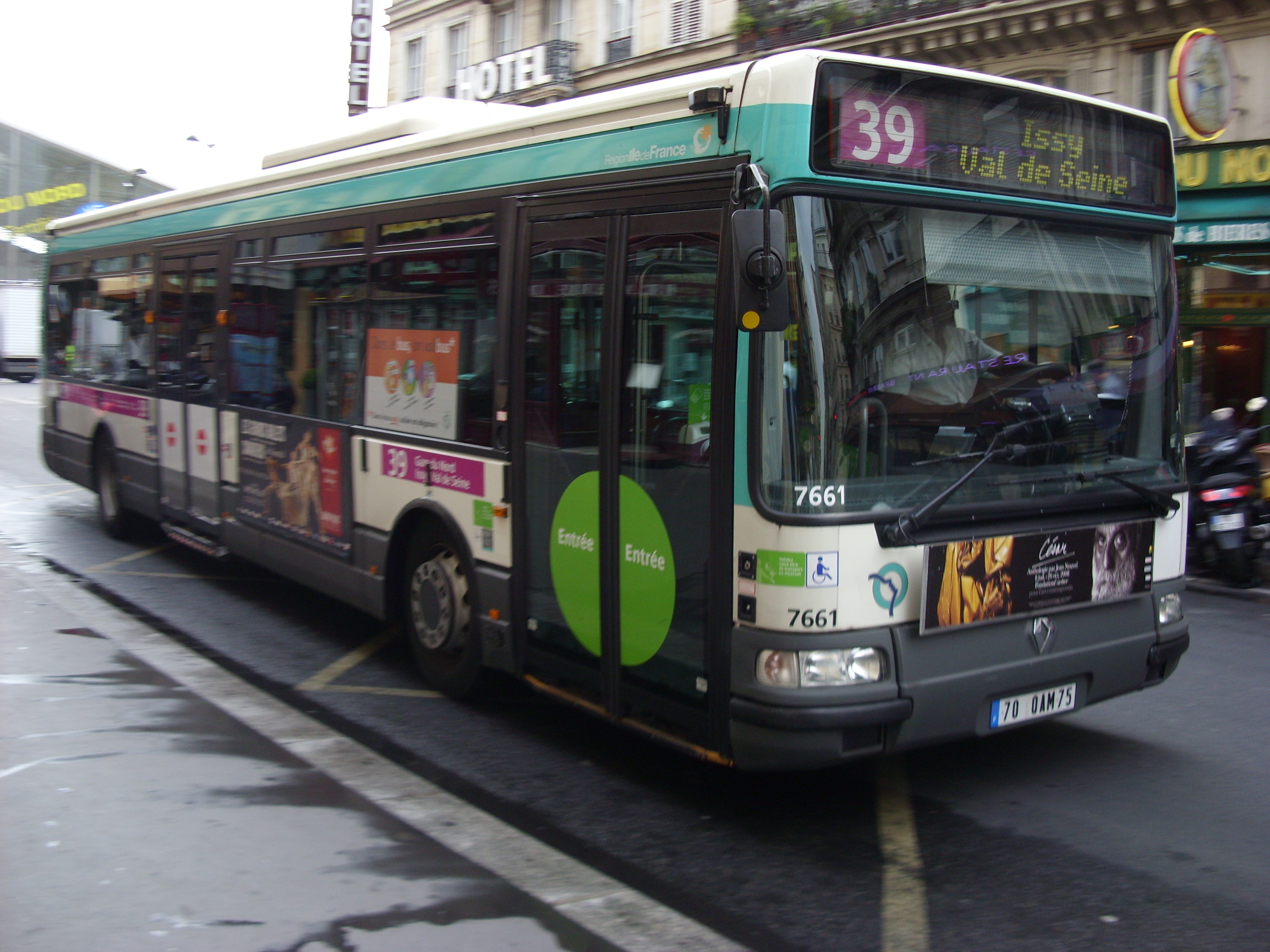 Где 39 автобус. Автобус 39. Автобус 39 СПБ. 39 Автобус Петербург. Paris Bus 2008.