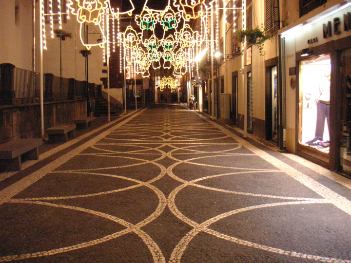 File:Christmas Lights in Funchal.jpg