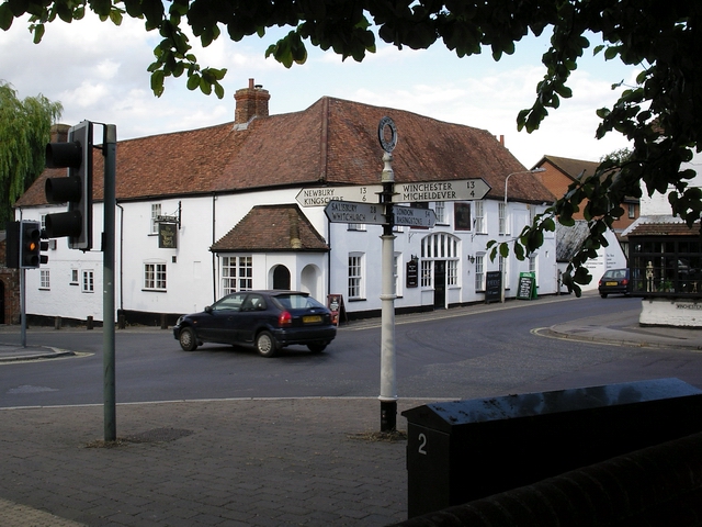 File:Crossroads in the centre of Overton - geograph.org.uk - 220033.jpg
