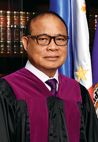 <span class="mw-page-title-main">Mariano del Castillo</span> Filipino judge (born 1949)