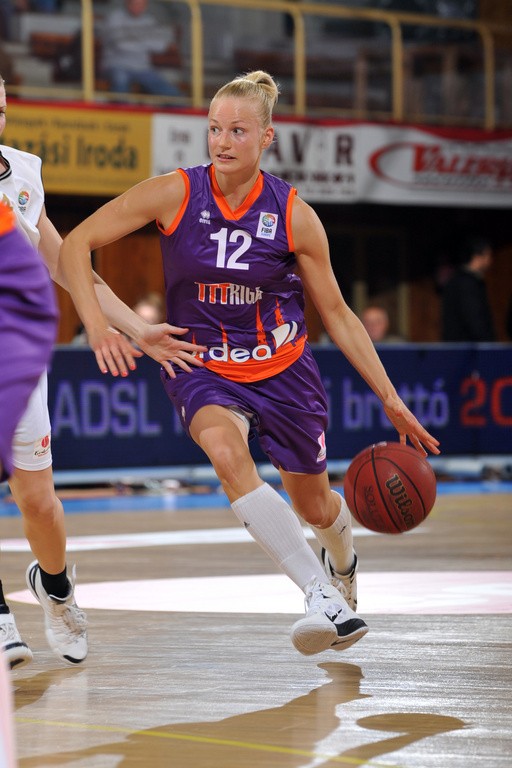 The Latvian Women Basketball 75