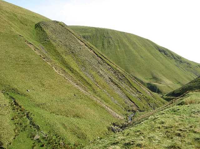 File:Enterkin Pass - geograph.org.uk - 418697.jpg