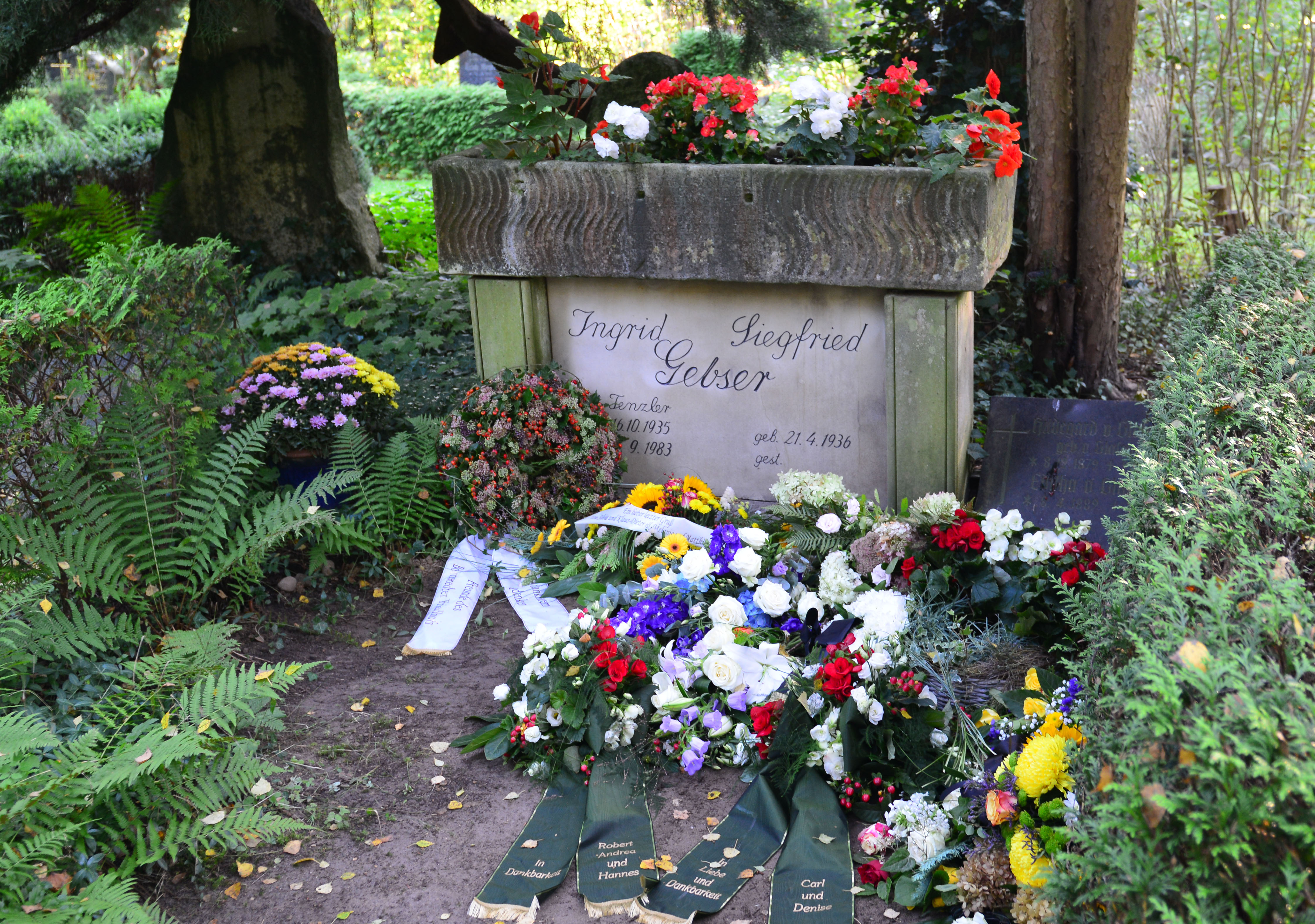 Grabstätte Siegfried Gebser auf dem Bornstedter Friedhof in Potsdam