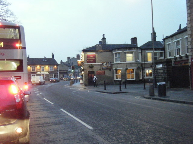 File:Headingley Lane (geograph 2281802).jpg