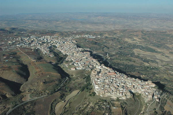 File:IrsinaAir.jpg