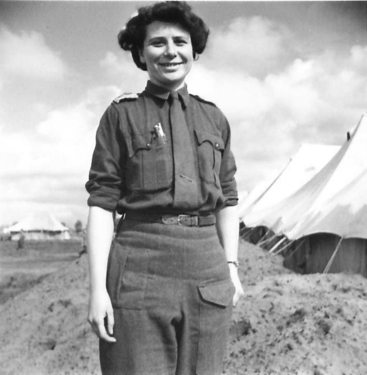 Greaves photographed at Anzio, March 1944