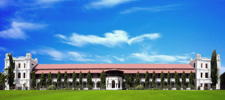 Баттикалоа Шри Ланка. Школа в Шри Ланке. Университет Найроби. Баттикалоа музей. Шри школа