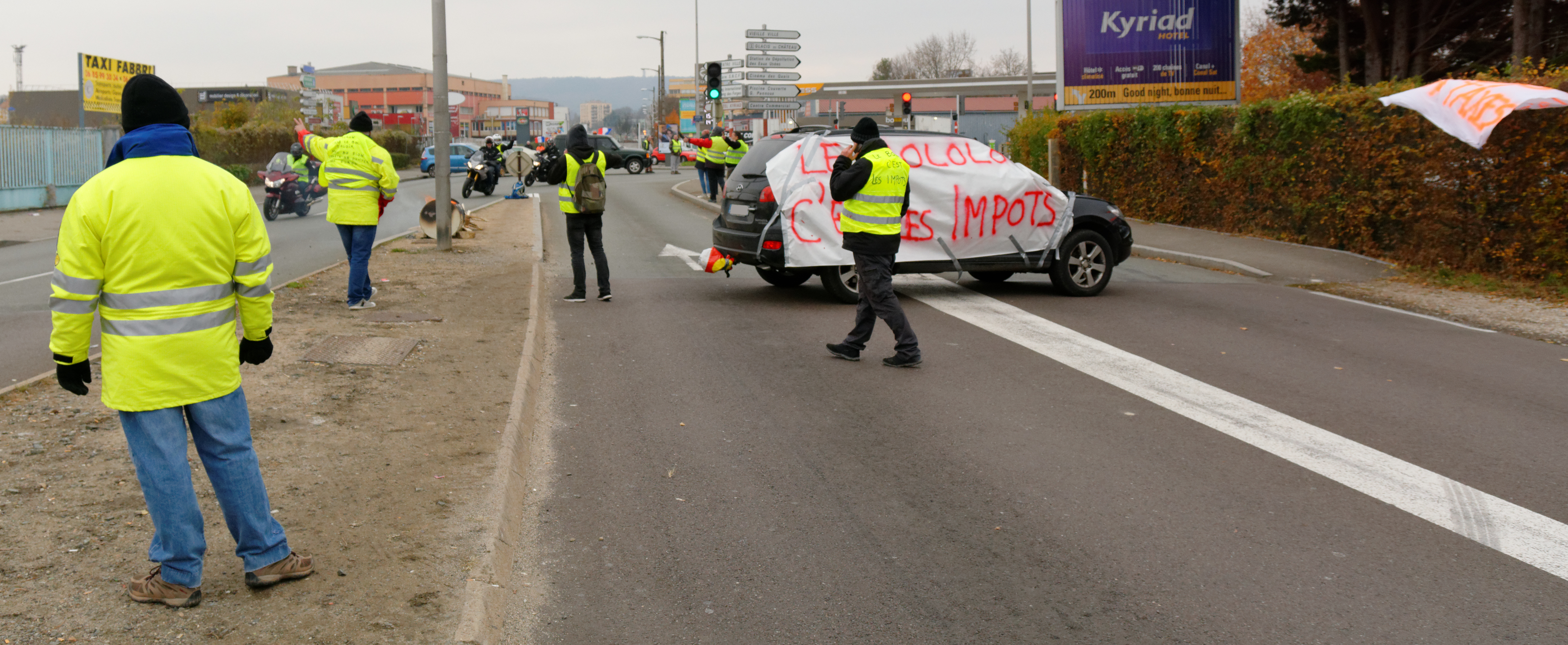 File2018 11 17 12 56 23 Manif Gilets Jaunes