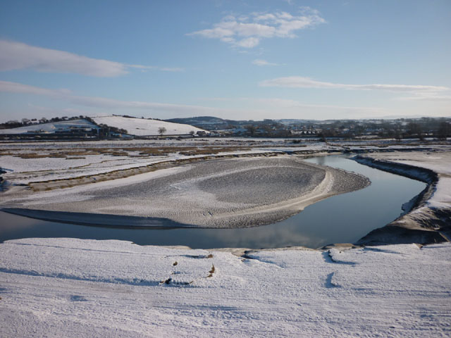 File:A meander on the River Keer - geograph.org.uk - 1657731.jpg