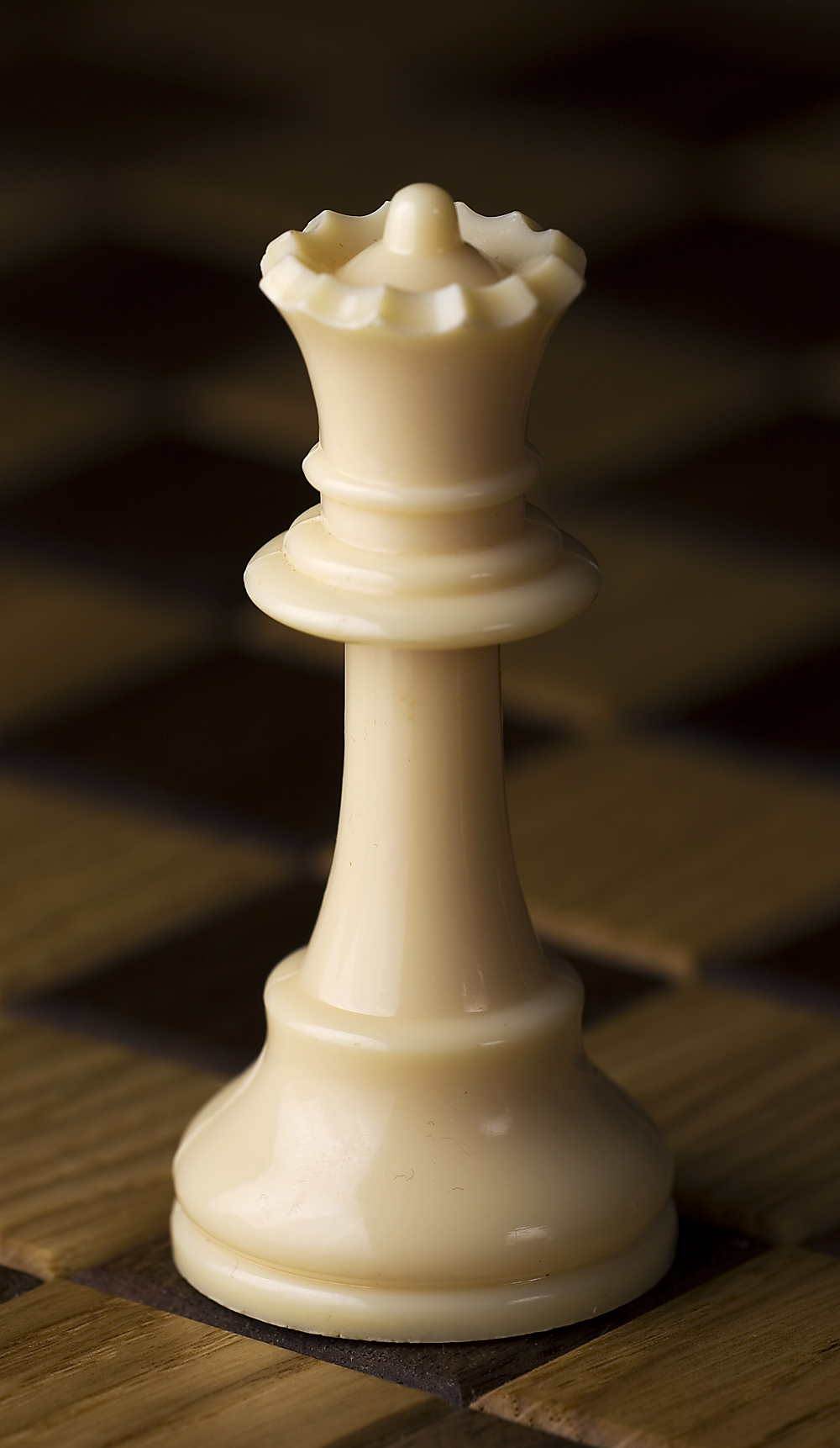 Queen (chess) - Wikipedia