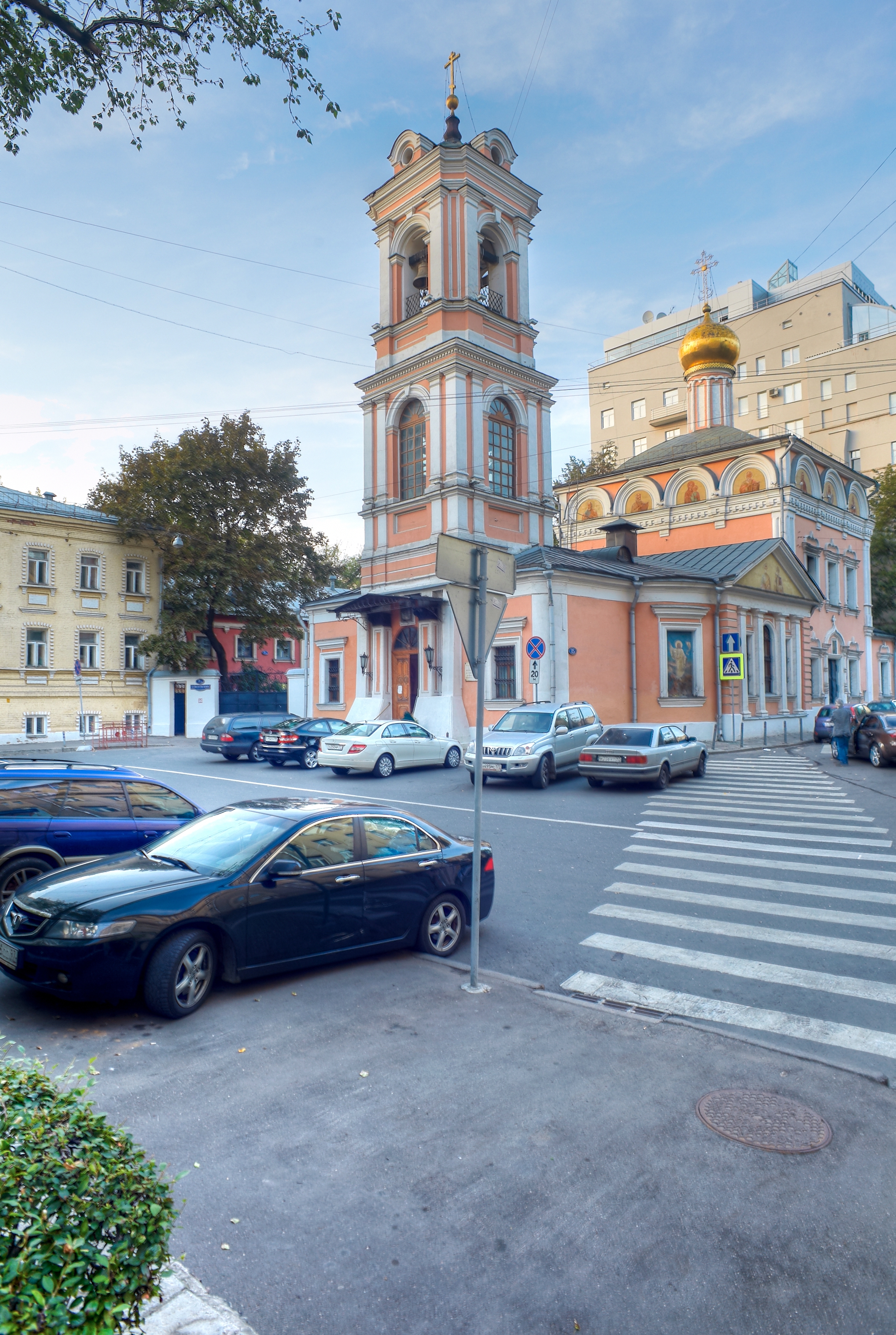 Воскресения словущего на успенском вражке москва