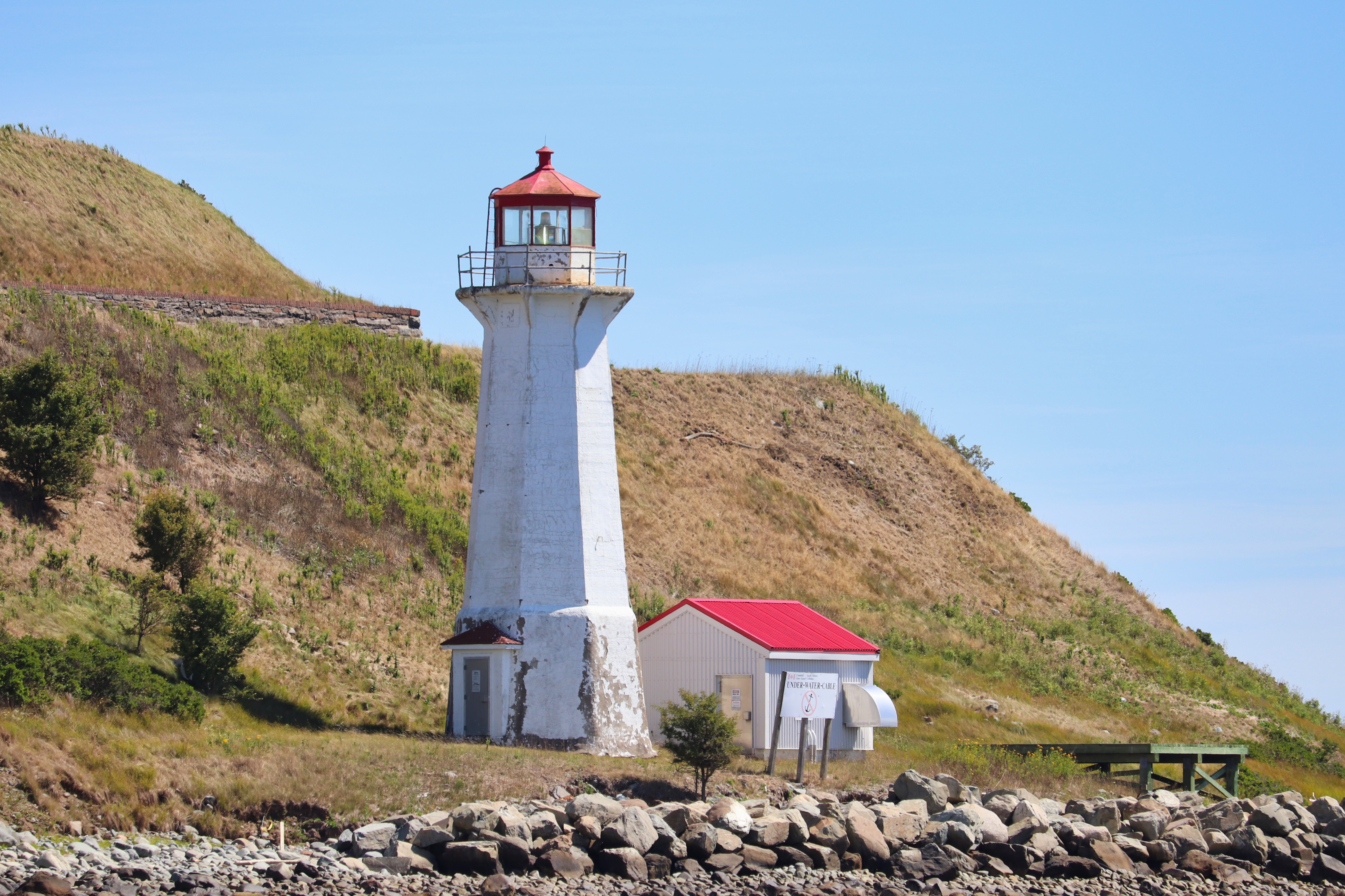 Cape George Lighthouse (Bras dOr Lakes)