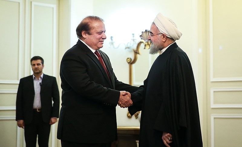 File:Hassan Rouhani in meeting with Pakistani Prime Minister Nawaz Sharif in Saadabad Palace 05.jpg