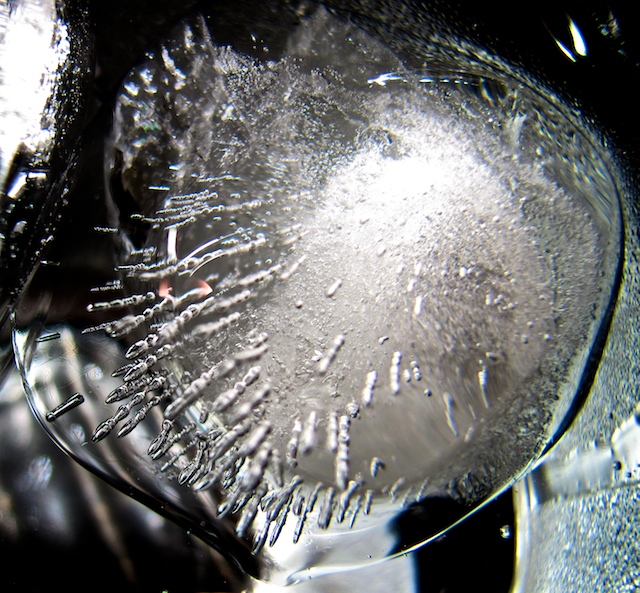 File:Icecube-detail.jpg