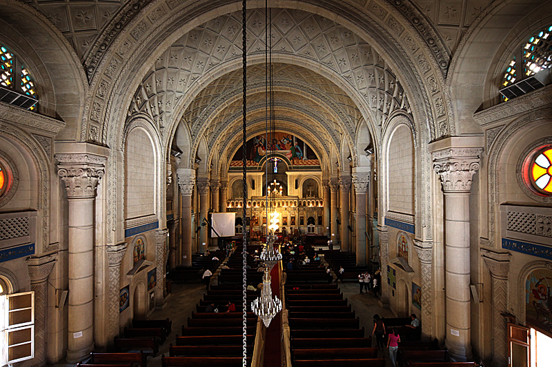 Im Inneren der koptisch-orthodoxen St.-Markus-Kathedrale, Alexandria, Ägypten