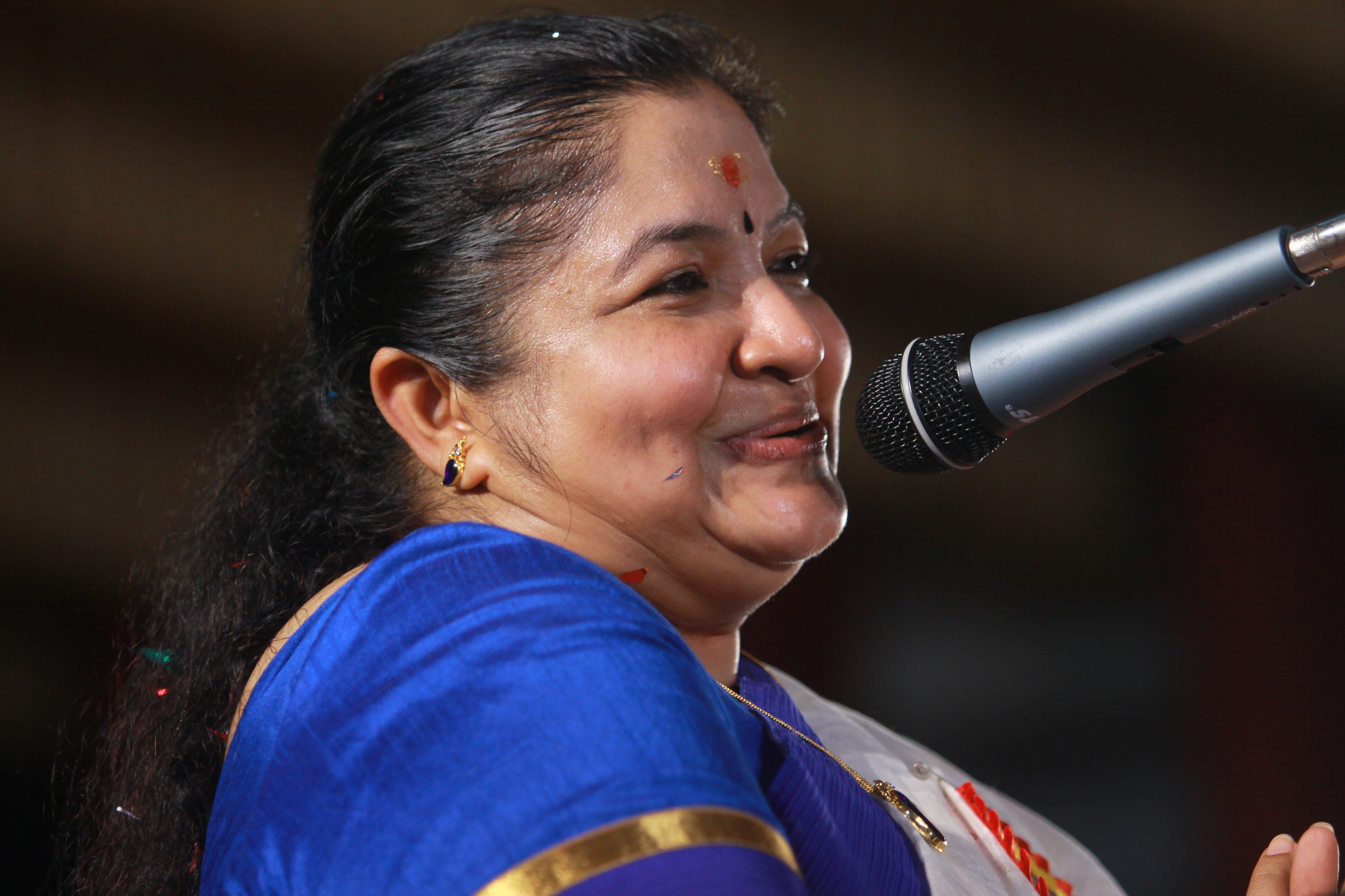 About K S Chithra Indian Singer 1963 Biography Facts Career Wiki Life Senat...