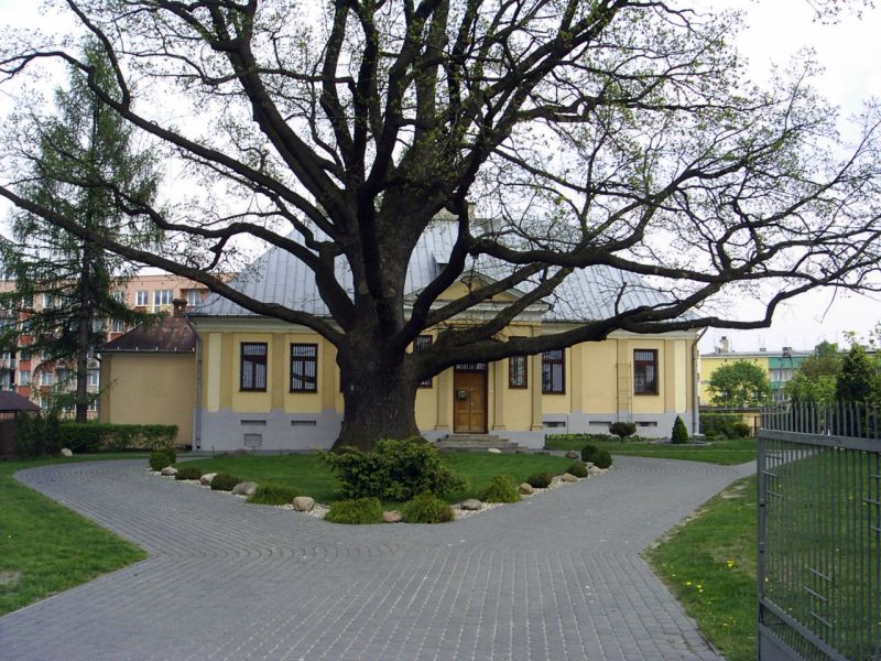 File:Międzyrzec podlaski plebania.jpg