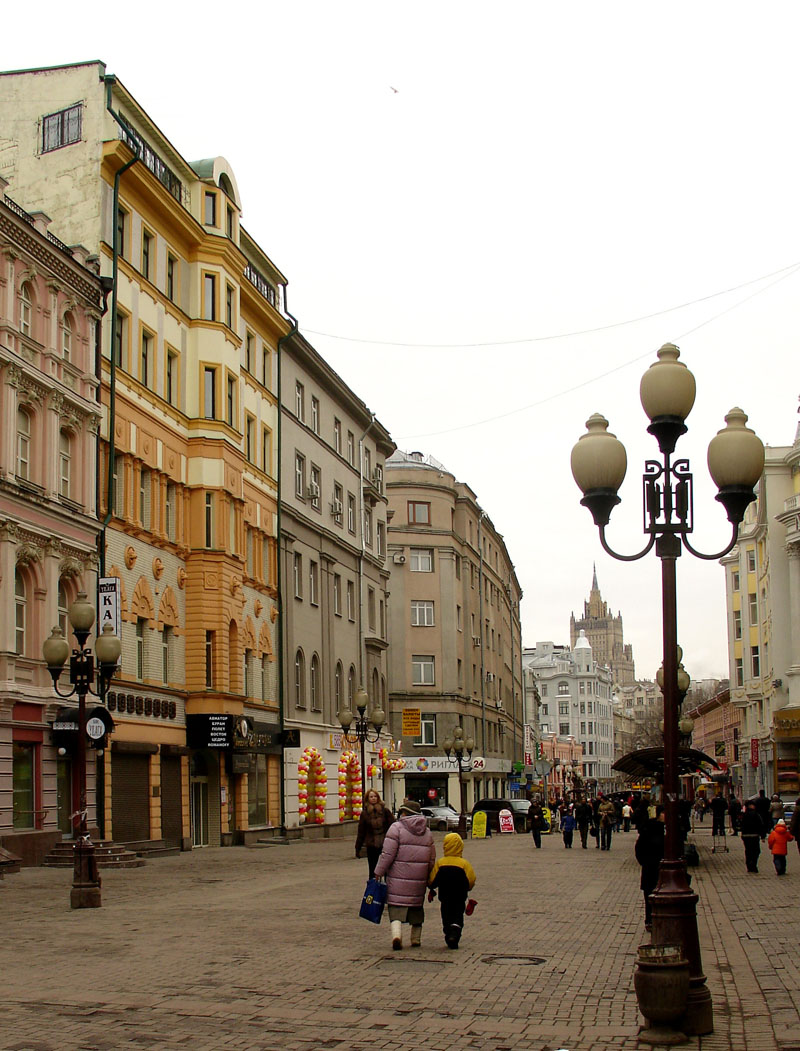 Файл:Moscow, Arbat 11 13.jpg — Википедия