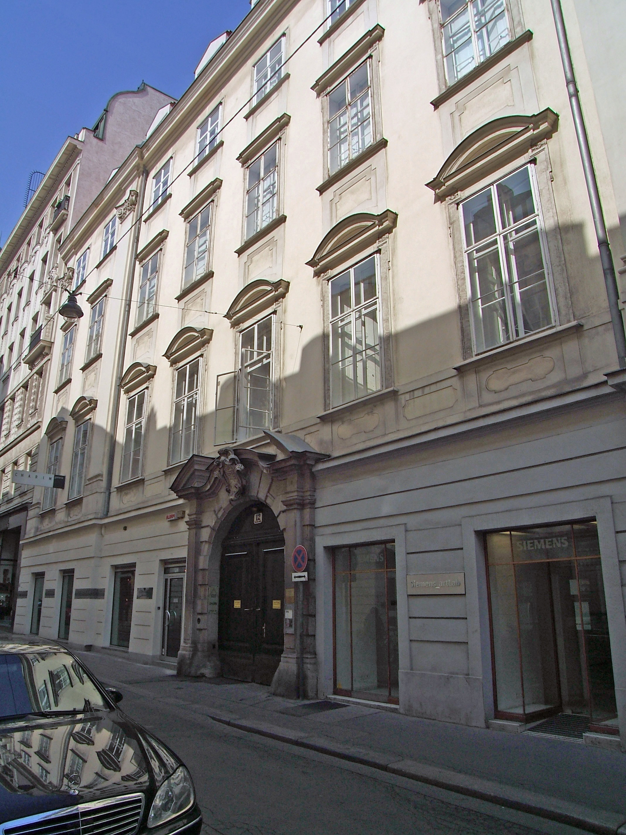 Palais Gatterburg Dorotheergasse 12.JPG