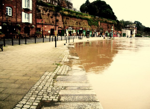 File:River Exe at Clipper Quay - geograph.org.uk - 1080531.jpg