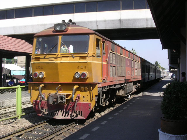 File:TahiLand RailWay002.JPG